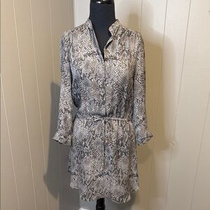 Babaton Women’s Gray Black Buttoned Tie Front Shirt Dress